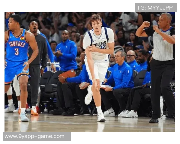 弗拉格强调浓眉状态决定球队实力其他球员需共同承担责任 弗拉格强调浓眉状态决定球队实力其他球员需共同承担责任