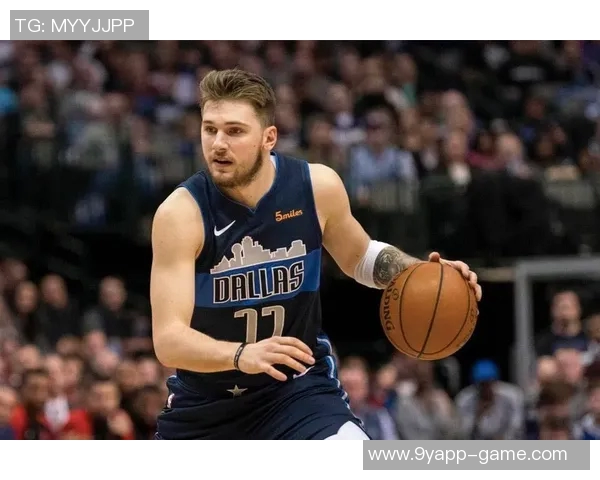 东契奇谈球队精神：为彼此拼搏每球全力以赴稳步前行